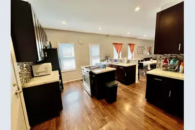 1641 N Mozart Street, Chicago, IL 60647 - Photo 3