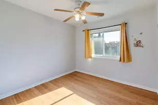 5810 Easton Ct, Hanover Park, IL 60133 - Photo 21
