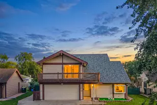 5810 Easton Ct, Hanover Park, IL 60133 - Photo 1