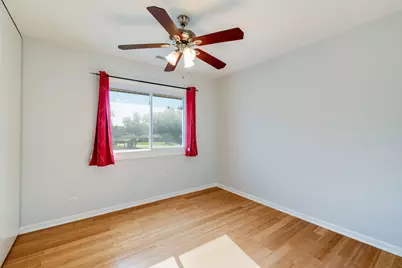 5810 Easton Court, Hanover Park, IL 60133 - Photo 19