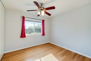 5810 Easton Ct, Hanover Park, IL 60133 - Photo 19