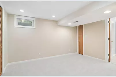 139 N Hager Avenue, Barrington, IL 60010 - Photo 19