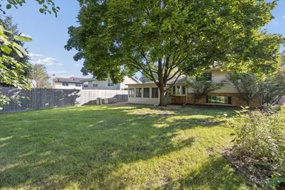 1006 Longford Drive, Westmont, IL 60559 - Photo 17