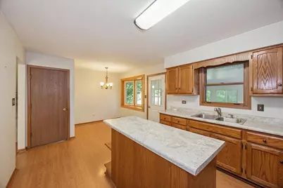 1006 Longford Drive, Westmont, IL 60559 - Photo 7