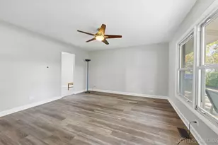 7864 Ramsgate Cir S, Hanover Park, IL 60133 - Photo 3
