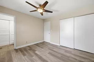 7864 Ramsgate Cir S, Hanover Park, IL 60133 - Photo 13