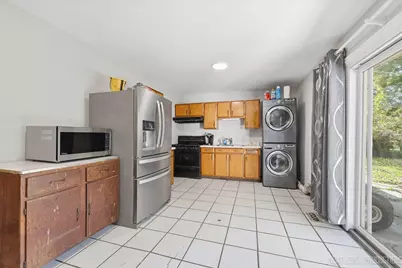 7864 Ramsgate Circle S, Hanover Park, IL 60133 - Photo 7