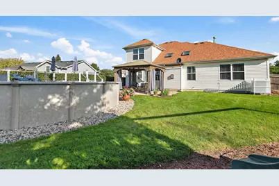 1282 Mason Street, Dekalb, IL 60115 - Photo 37