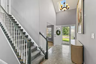 1282 Mason St, Dekalb, IL 60115 - Photo 3