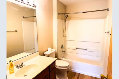 227 Silverstone Drive #227, Carpentersville, IL 60110 - Photo 11