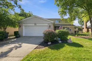 9360 Margail Ave, Des Plaines, IL 60016 - Photo 1