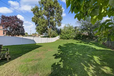 11003 S Tripp Avenue, Oak Lawn, IL 60453 - Photo 29