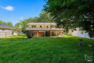 477 N Van Buren Ave, Bradley, IL 60915 - Photo 3