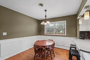 810 Longview Rd, Monticello, IL 61856 - Photo 11