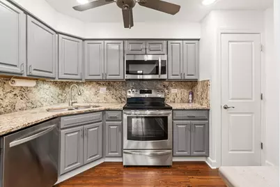 101 Lake Hinsdale Drive #108, Willowbrook, IL 60527 - Photo 5