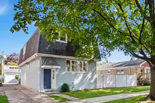 3831 N Octavia Ave, Chicago, IL 60634 - Photo 1