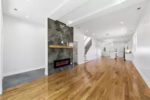 618 N Avers Ave, Chicago, IL 60624 - Photo 11