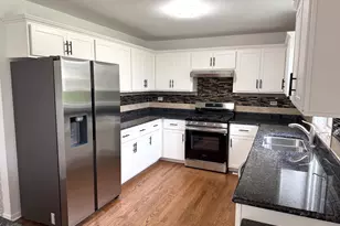 8632 Monaghan Dr, Tinley Park, IL 60487 - Photo 9