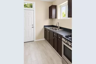8026 S Dobson Avenue, Chicago, IL 60619 - Photo 3