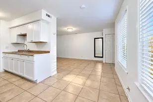 1344 Cove Dr, Prospect Heights, IL 60070 - Photo 9