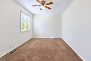 1344 Cove Dr, Prospect Heights, IL 60070 - Photo 11