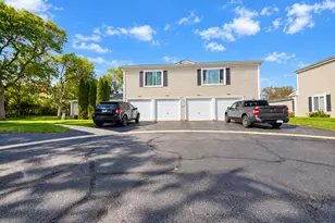 1344 Cove Dr, Prospect Heights, IL 60070 - Photo 19