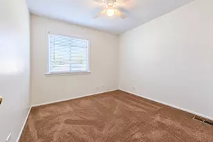 1344 Cove Dr, Prospect Heights, IL 60070 - Photo 17