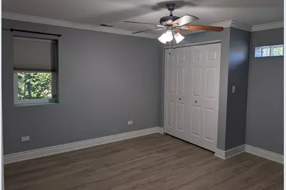 2515 E Cass Street #1A, Joliet, IL 60432 - Photo 17