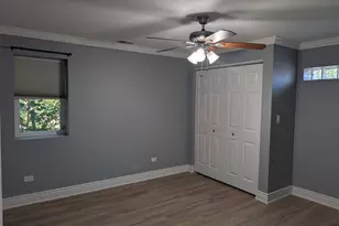 2515 E Cass St, Joliet, IL 60432 - Photo 17