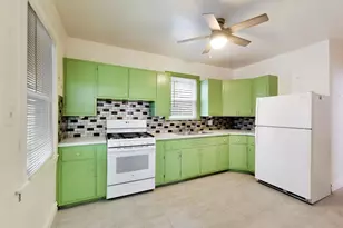 4132 N Maplewood Ave, Chicago, IL 60618 - Photo 9