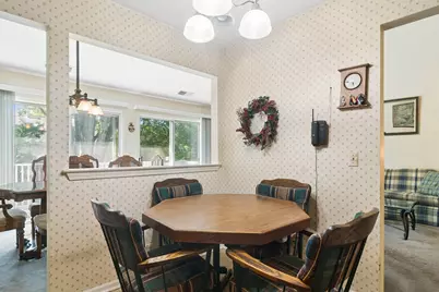 708 Newgate Lane #B, Prospect Heights, IL 60070 - Photo 11