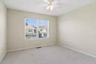 403 Bluegrass Pkwy, Oswego, IL 60543 - Photo 21