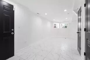 6627 S St Lawrence Ave, Chicago, IL 60637 - Photo 13