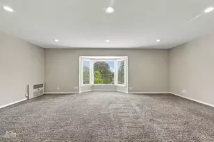 2600 Windsor Mall, Park Ridge, IL 60068 - Photo 9