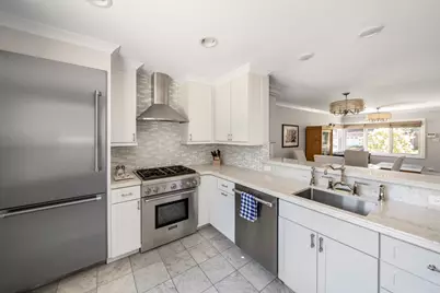 1960 Milton Avenue, Northbrook, IL 60062 - Photo 13
