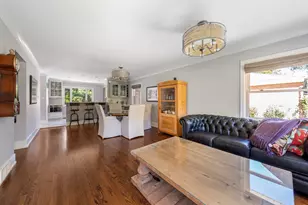 1960 Milton Ave, Northbrook, IL 60062 - Photo 5