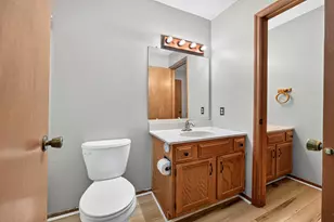 2512 Lowman Dr, Bloomington, IL 61704 - Photo 21
