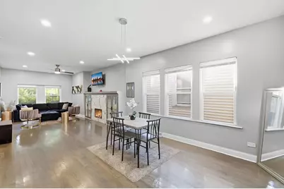 8020 S Muskegon Avenue, Chicago, IL 60617 - Photo 7