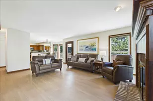 124 Corsaire Ln, Schaumburg, IL 60173 - Photo 15