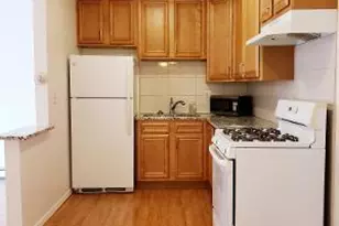 3721 Ruby St, Schiller Park, IL 60176 - Photo 9