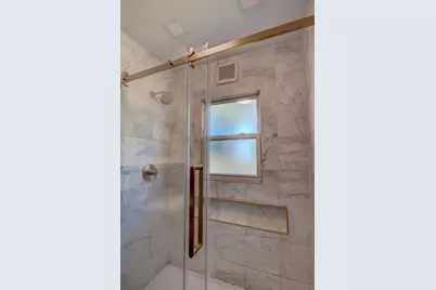 19654 Burnham Avenue, Lynwood, IL 60411 - Photo 7