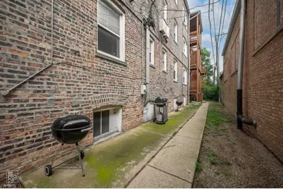731 W Bittersweet Place #2S, Chicago, IL 60613 - Photo 11