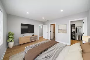 932 N Trumbull Ave, Chicago, IL 60651 - Photo 15
