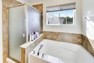 242 Bedford Ln, Volo, IL 60073 - Photo 35