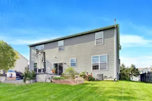 242 Bedford Ln, Volo, IL 60073 - Photo 53