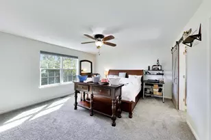 242 Bedford Ln, Volo, IL 60073 - Photo 29