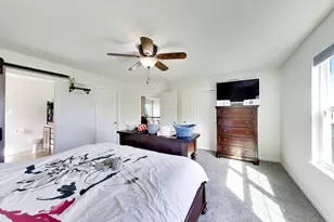 242 Bedford Ln, Volo, IL 60073 - Photo 31
