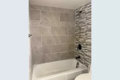 500 Timber Ridge Drive #304C, Carol Stream, IL 60188 - Photo 17