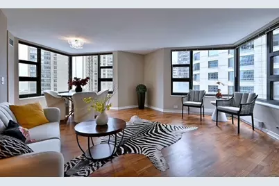 401 E Ontario Street #2210, Chicago, IL 60611 - Photo 21