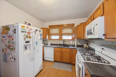 8010 44th Street, Lyons, IL 60534 - Photo 7